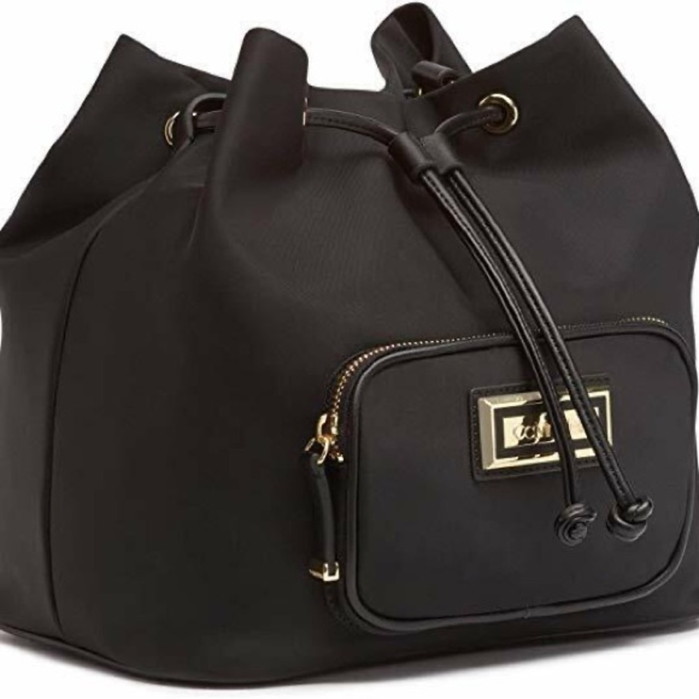 ‼️SALE WAS $140‼️ Calvin Klein  Bucket Crossbody